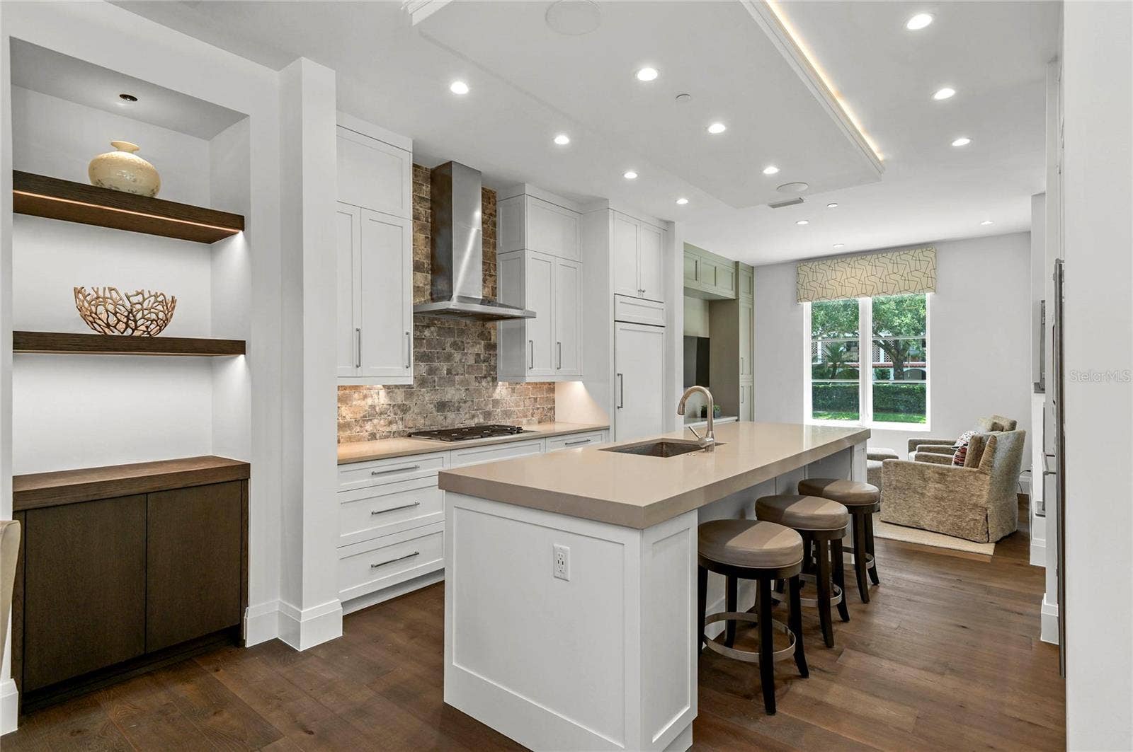 125 S INTERLACHEN AVENUE, #1, Winter Park, FL 32789