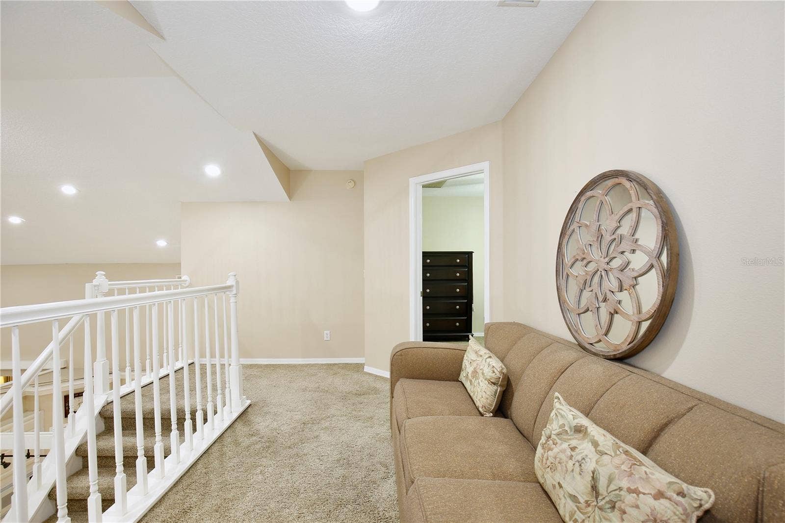 9374 WICKHAM WAY, Orlando, FL 32836