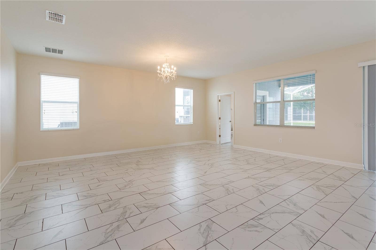 1673 MOON VALLEY DRIVE, Davenport, FL 33896 1673 MOON VALLEY DRIVE, Davenport, FL 33896