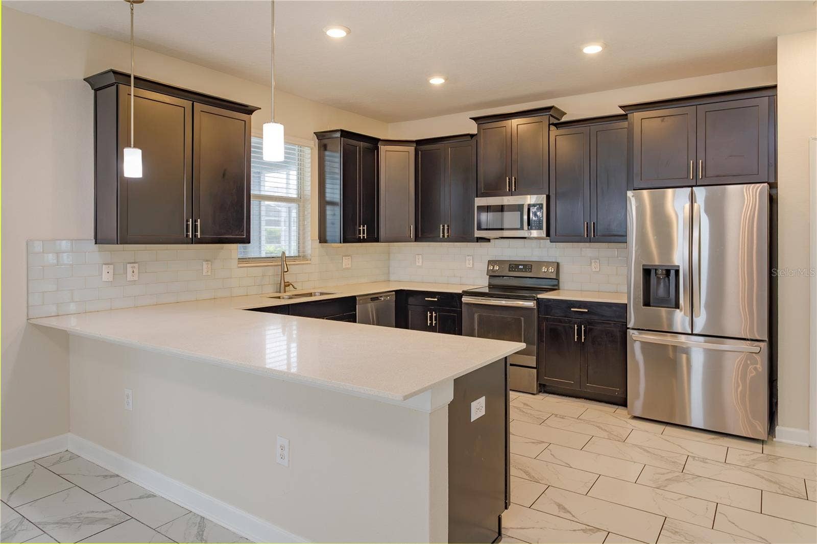 1673 MOON VALLEY DRIVE, Davenport, FL 33896 1673 MOON VALLEY DRIVE, Davenport, FL 33896