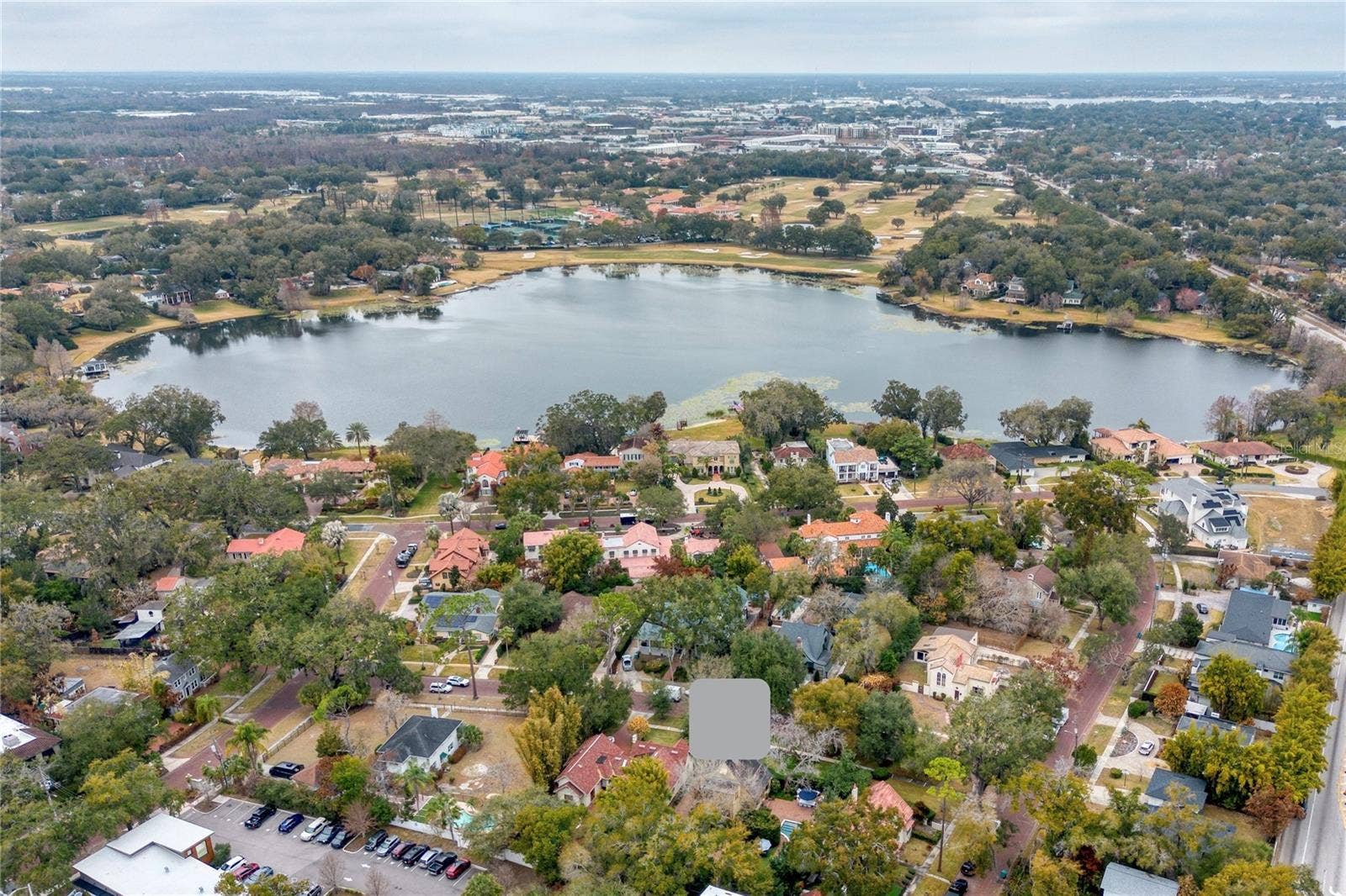 1216 GOLDEN LANE, Orlando, FL 32804 Spring Lake and the Country Club of Orlando.