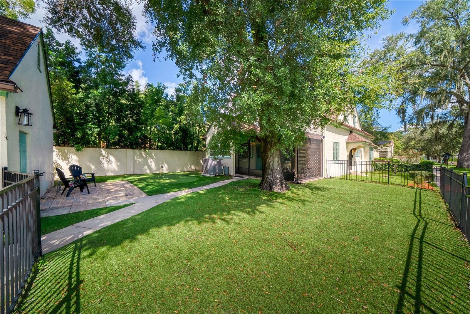 1216 GOLDEN LANE, Orlando, FL 32804 1216 GOLDEN LANE, Orlando, FL 32804