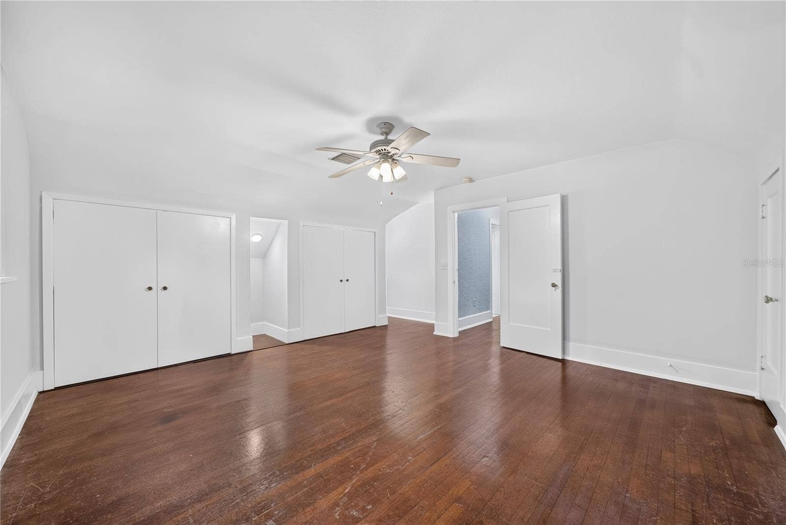 1216 GOLDEN LANE, Orlando, FL 32804 1216 GOLDEN LANE, Orlando, FL 32804
