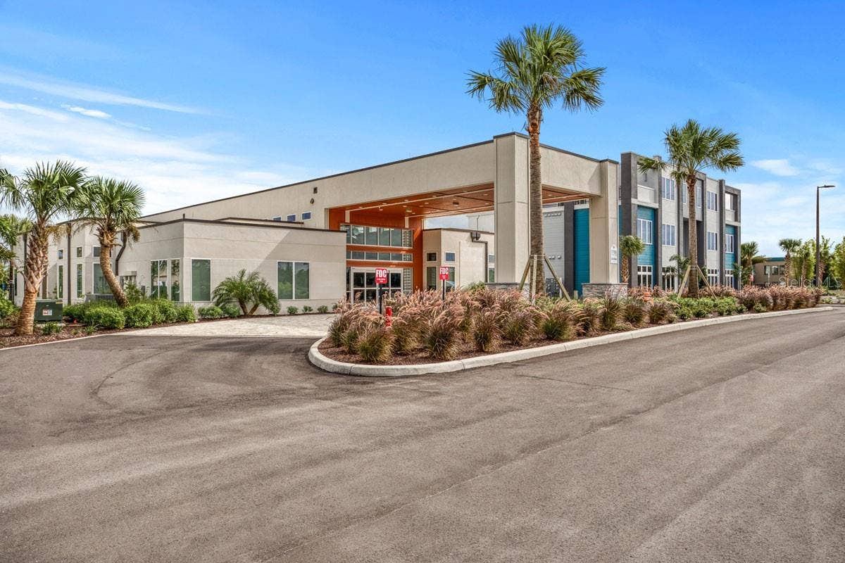 7740 SANDY RIDGE DRIVE, #241 BLDG 44, Reunion, FL 34747 7740 SANDY RIDGE DRIVE, #241 BLDG 44, Reunion, FL 34747