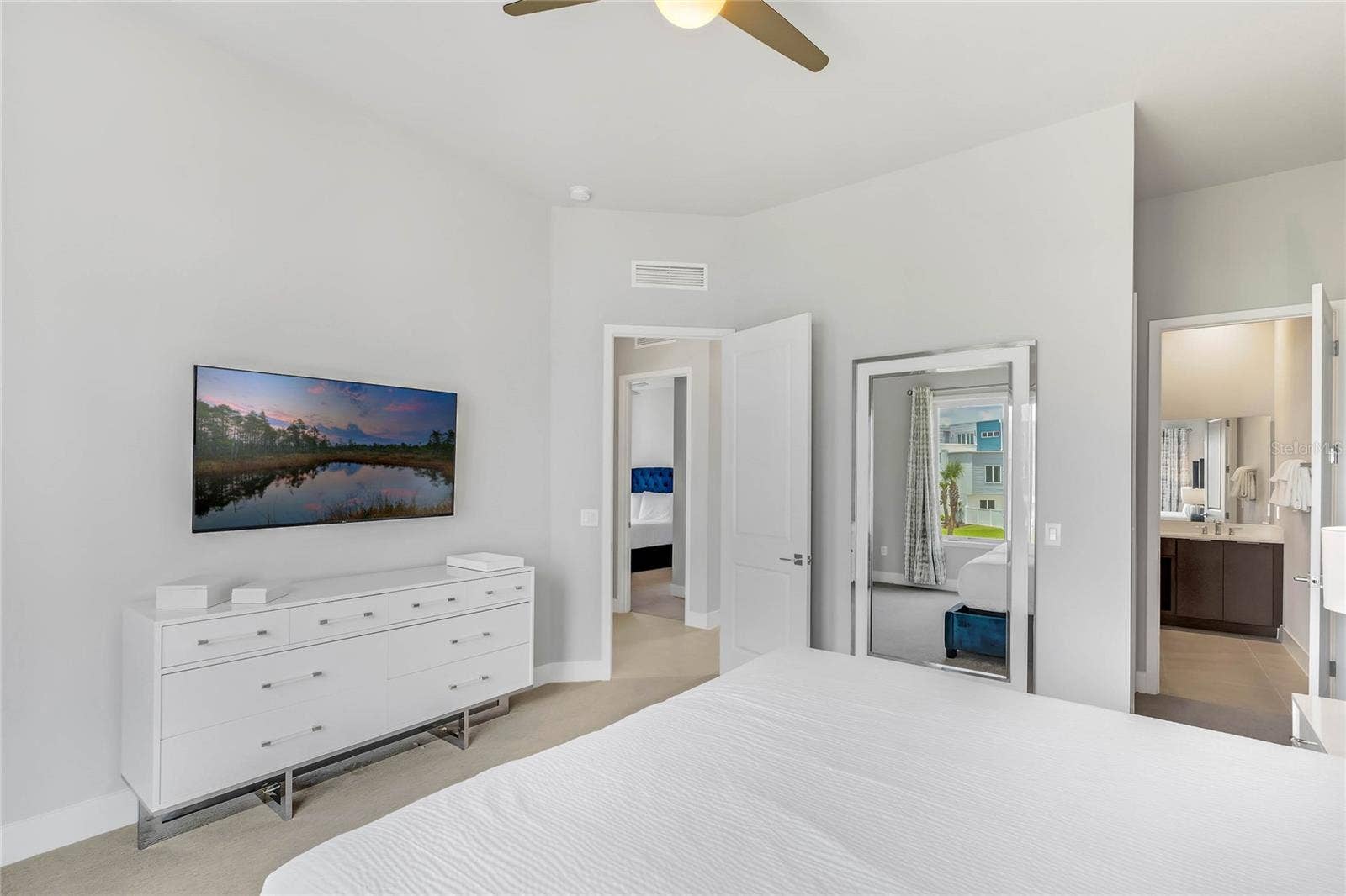 7740 SANDY RIDGE DRIVE, #241 BLDG 44, Reunion, FL 34747 7740 SANDY RIDGE DRIVE, #241 BLDG 44, Reunion, FL 34747