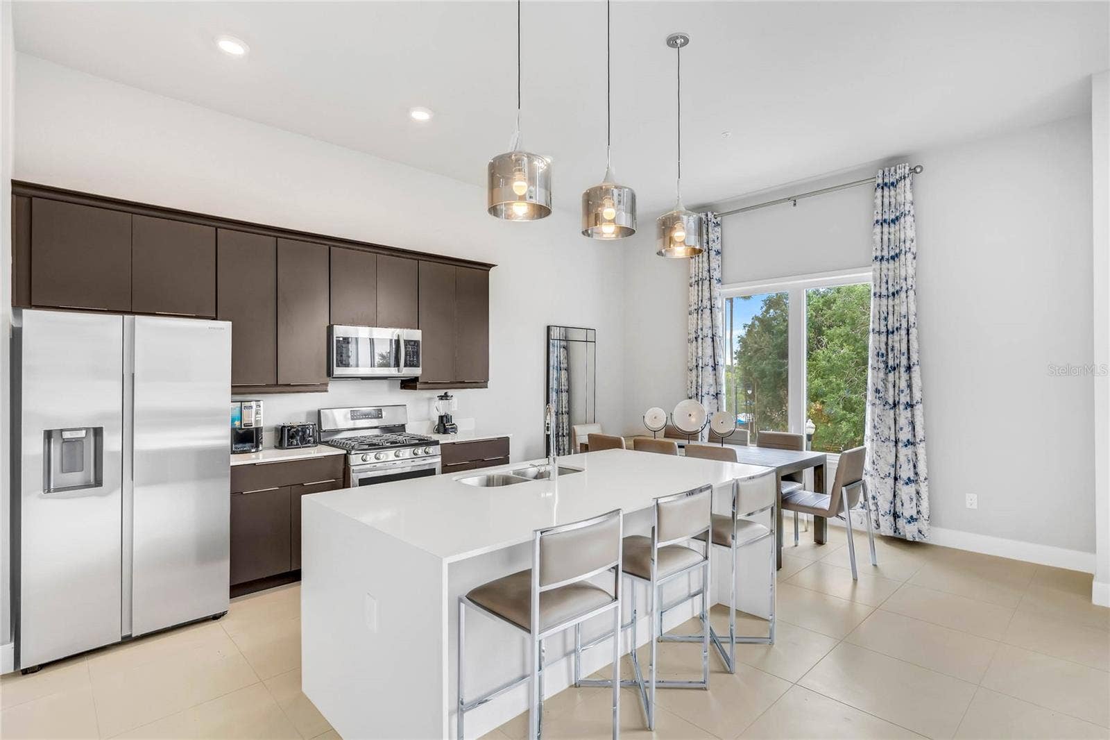 7740 SANDY RIDGE DRIVE, #241 BLDG 44, Reunion, FL 34747 7740 SANDY RIDGE DRIVE, #241 BLDG 44, Reunion, FL 34747