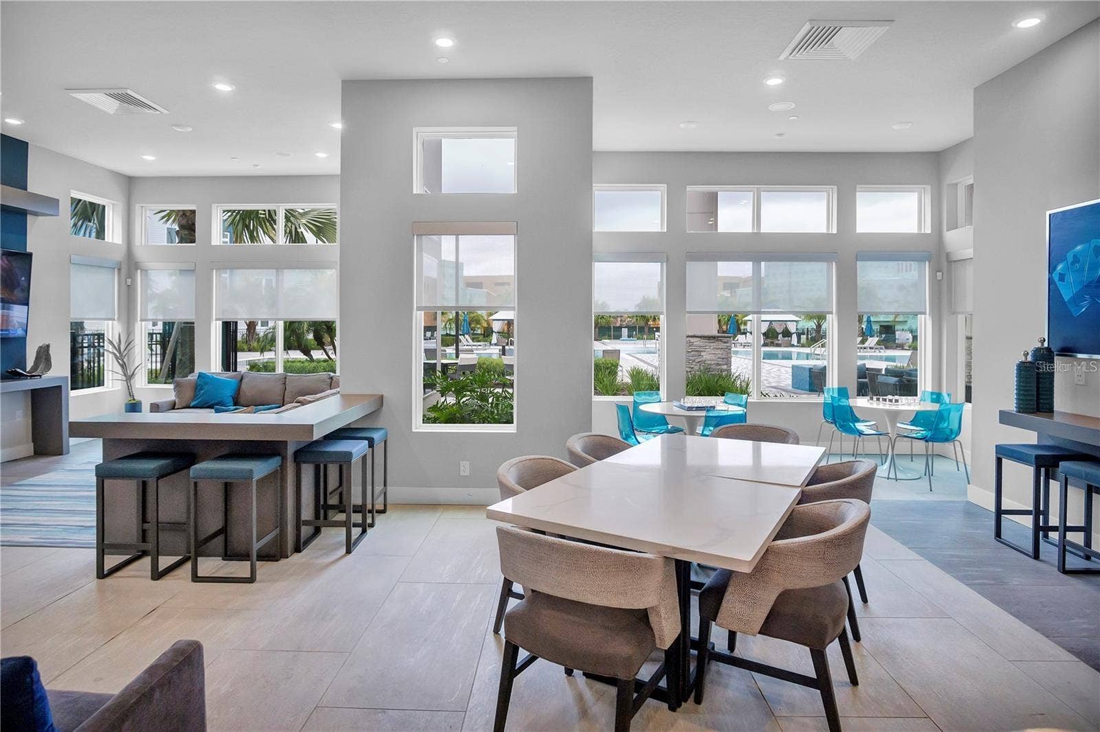 7740 SANDY RIDGE DRIVE, #241 BLDG 44, Reunion, FL 34747 7740 SANDY RIDGE DRIVE, #241 BLDG 44, Reunion, FL 34747
