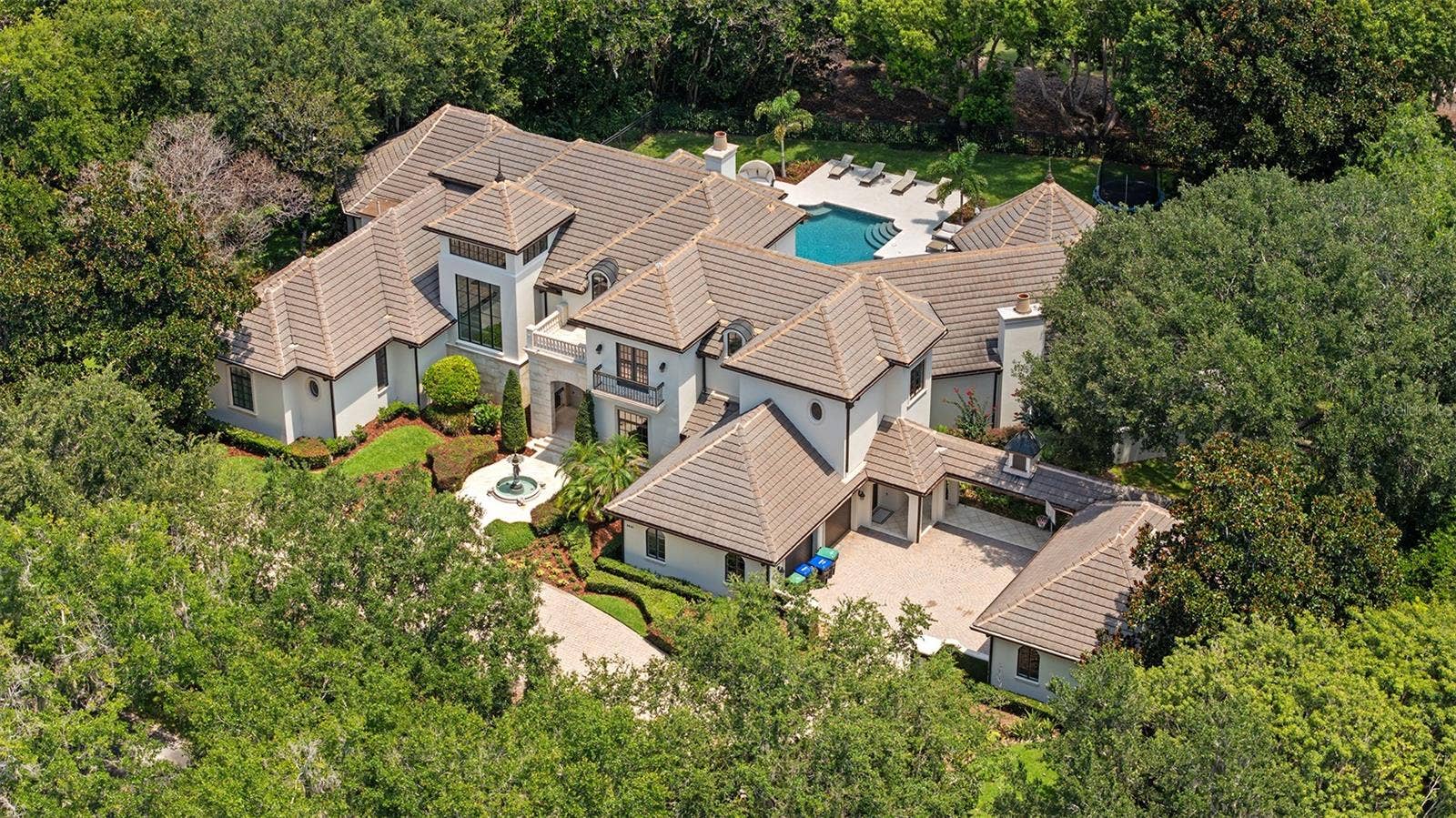 9921 LAKE LOUISE DRIVE, Windermere, FL 34786 9921 LAKE LOUISE DRIVE, Windermere, FL 34786
