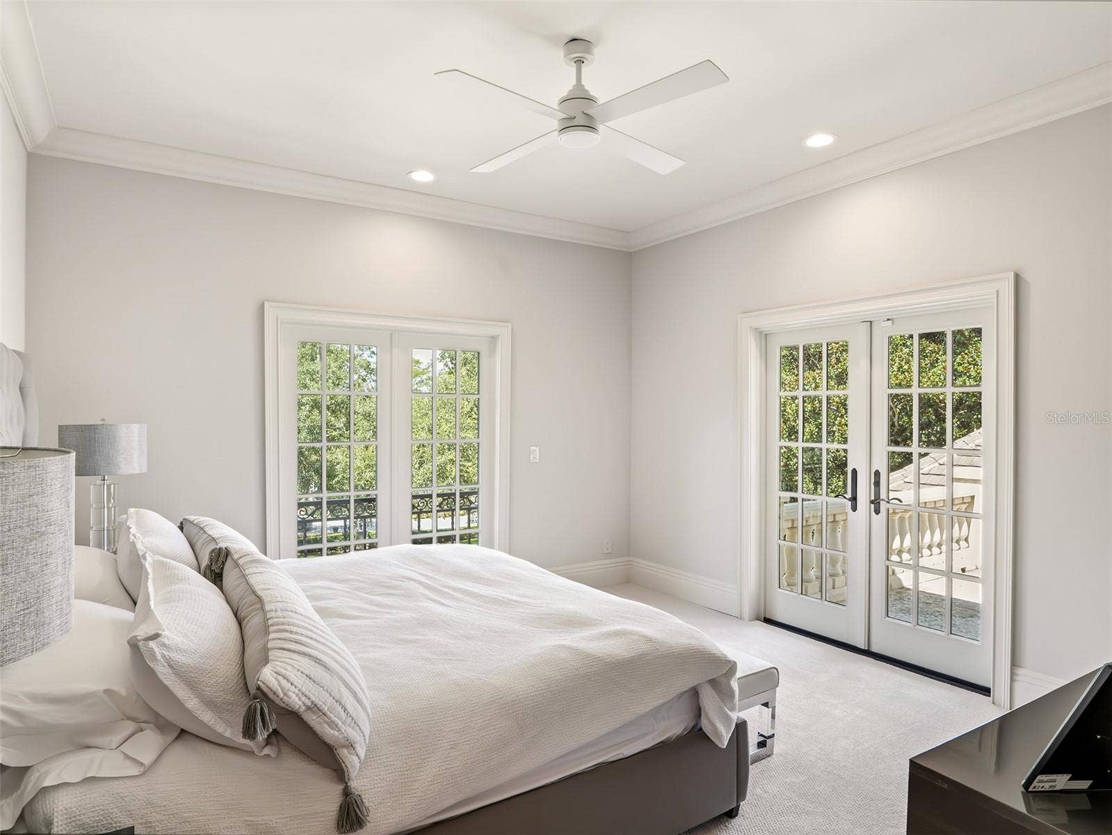 9921 LAKE LOUISE DRIVE, Windermere, FL 34786 9921 LAKE LOUISE DRIVE, Windermere, FL 34786