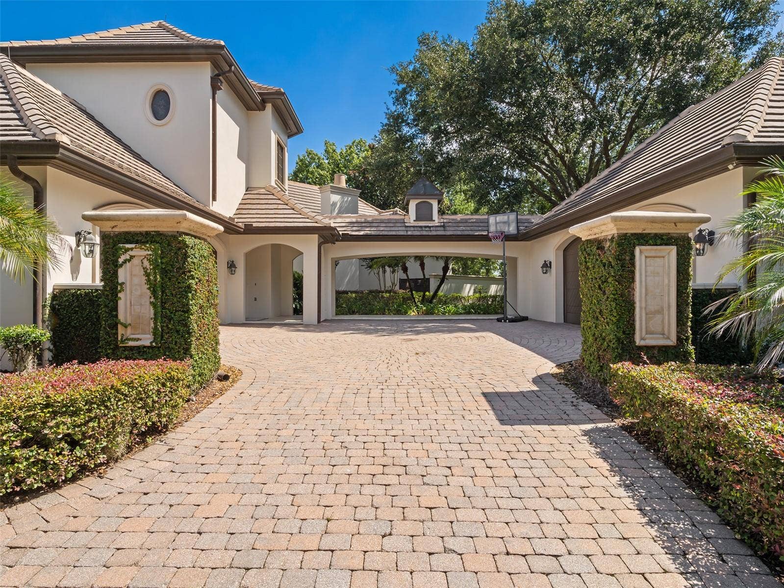 9921 LAKE LOUISE DRIVE, Windermere, FL 34786 9921 LAKE LOUISE DRIVE, Windermere, FL 34786