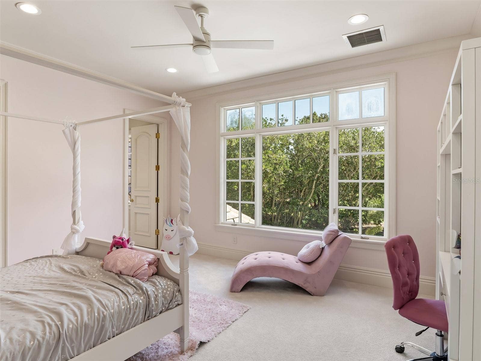 9921 LAKE LOUISE DRIVE, Windermere, FL 34786 9921 LAKE LOUISE DRIVE, Windermere, FL 34786