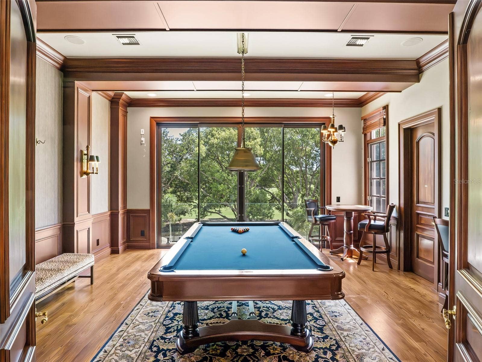 9921 LAKE LOUISE DRIVE, Windermere, FL 34786 9921 LAKE LOUISE DRIVE, Windermere, FL 34786