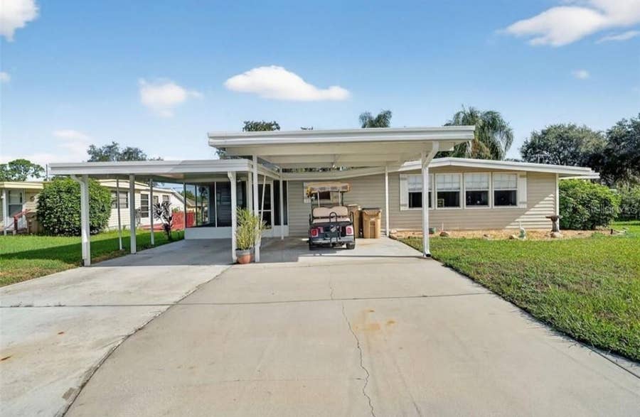 Property photo for 11905 LINDA AVENUE, Tavares, FL