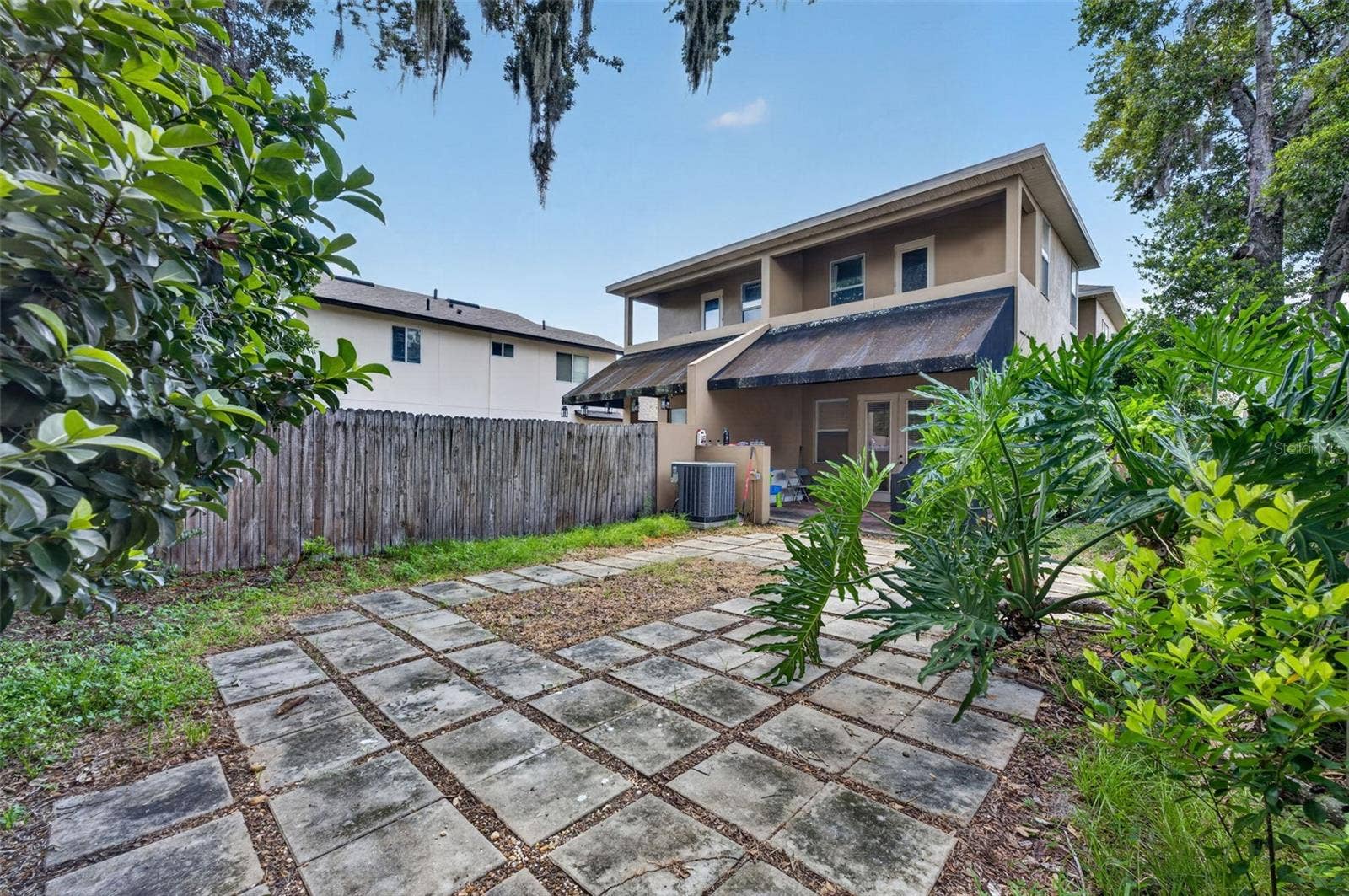 1071 ARAGON AVENUE, Winter Park, FL 32789 1071 ARAGON AVENUE, Winter Park, FL 32789