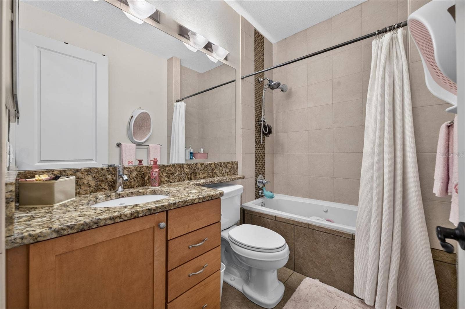 1071 ARAGON AVENUE, Winter Park, FL 32789 Hall Bath