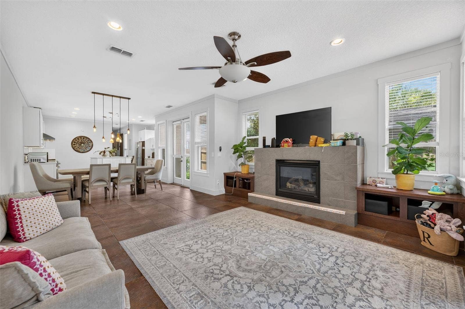 1071 ARAGON AVENUE, Winter Park, FL 32789 living room with gas fireplace