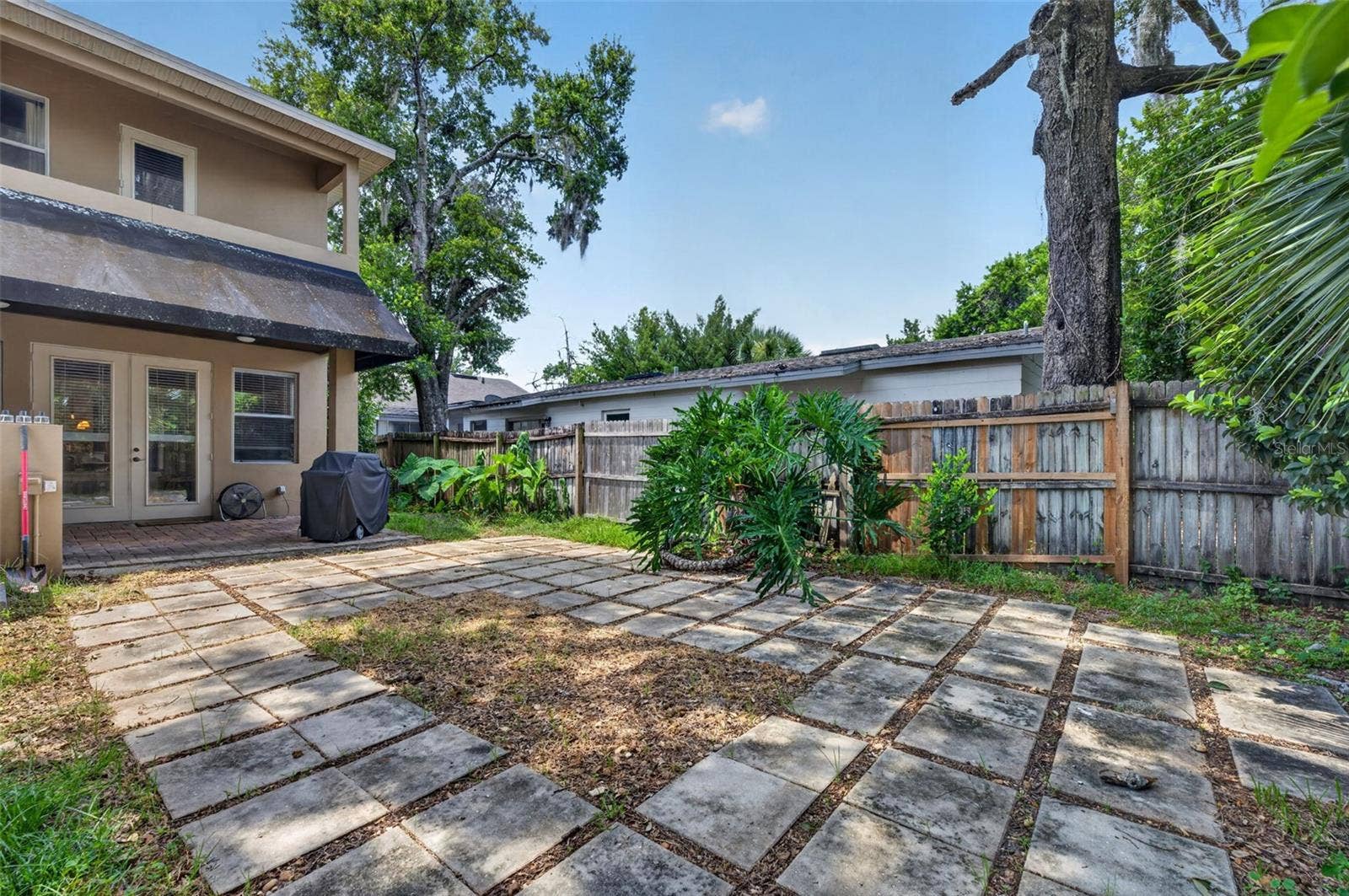 1071 ARAGON AVENUE, Winter Park, FL 32789 1071 ARAGON AVENUE, Winter Park, FL 32789