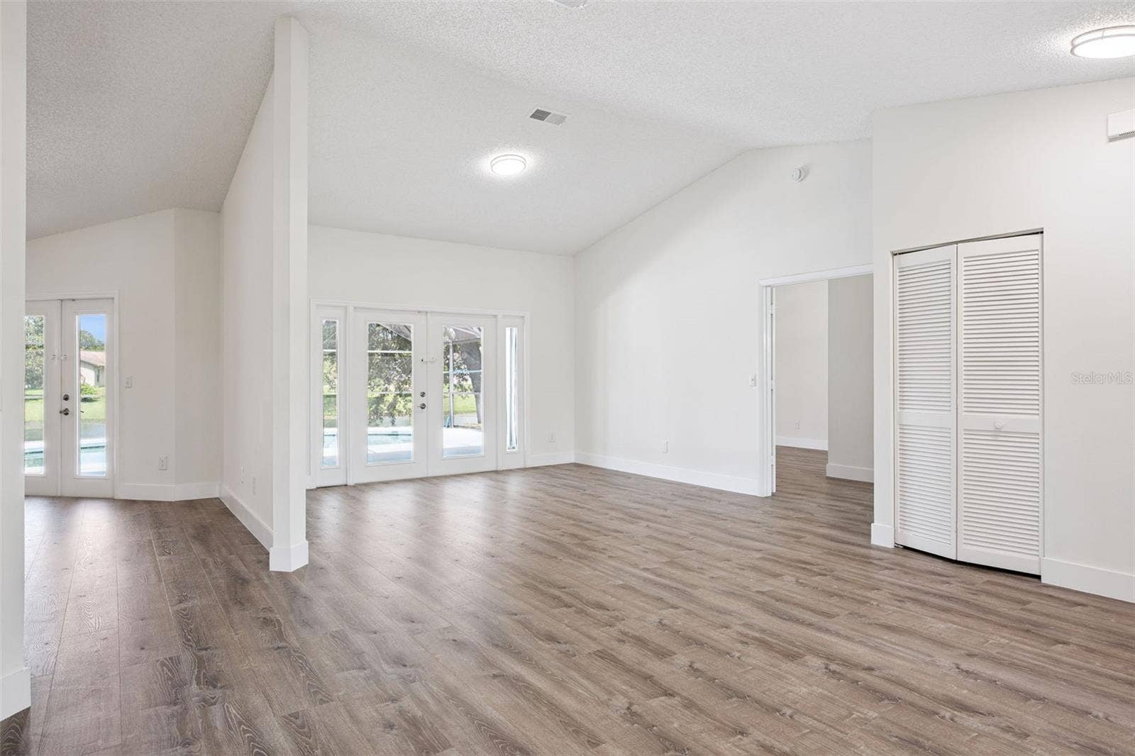 14706 EAGLE VIEW COURT, Orlando, FL 32837 14706 EAGLE VIEW COURT, Orlando, FL 32837