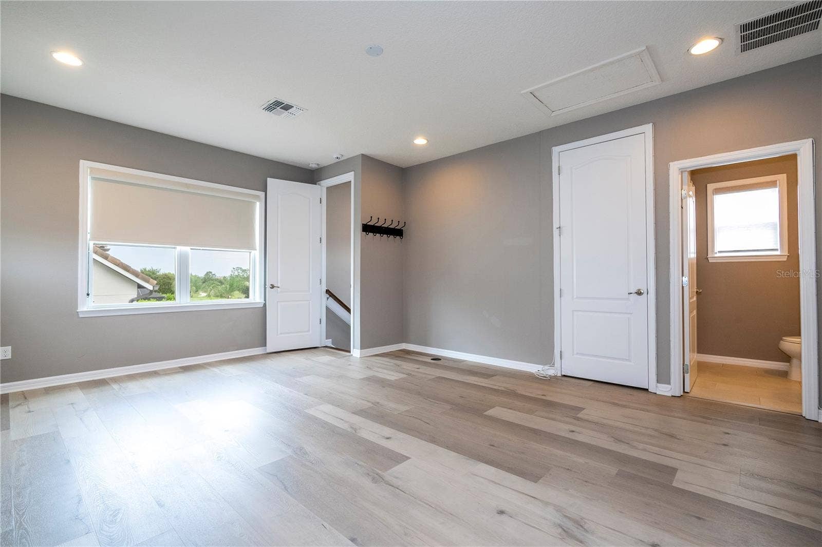 7573 GREEN MOUNTAIN WAY, Winter Garden, FL 34787 7573 GREEN MOUNTAIN WAY, Winter Garden, FL 34787