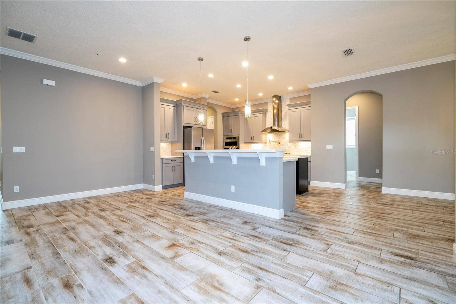 7573 GREEN MOUNTAIN WAY, Winter Garden, FL 34787 7573 GREEN MOUNTAIN WAY, Winter Garden, FL 34787