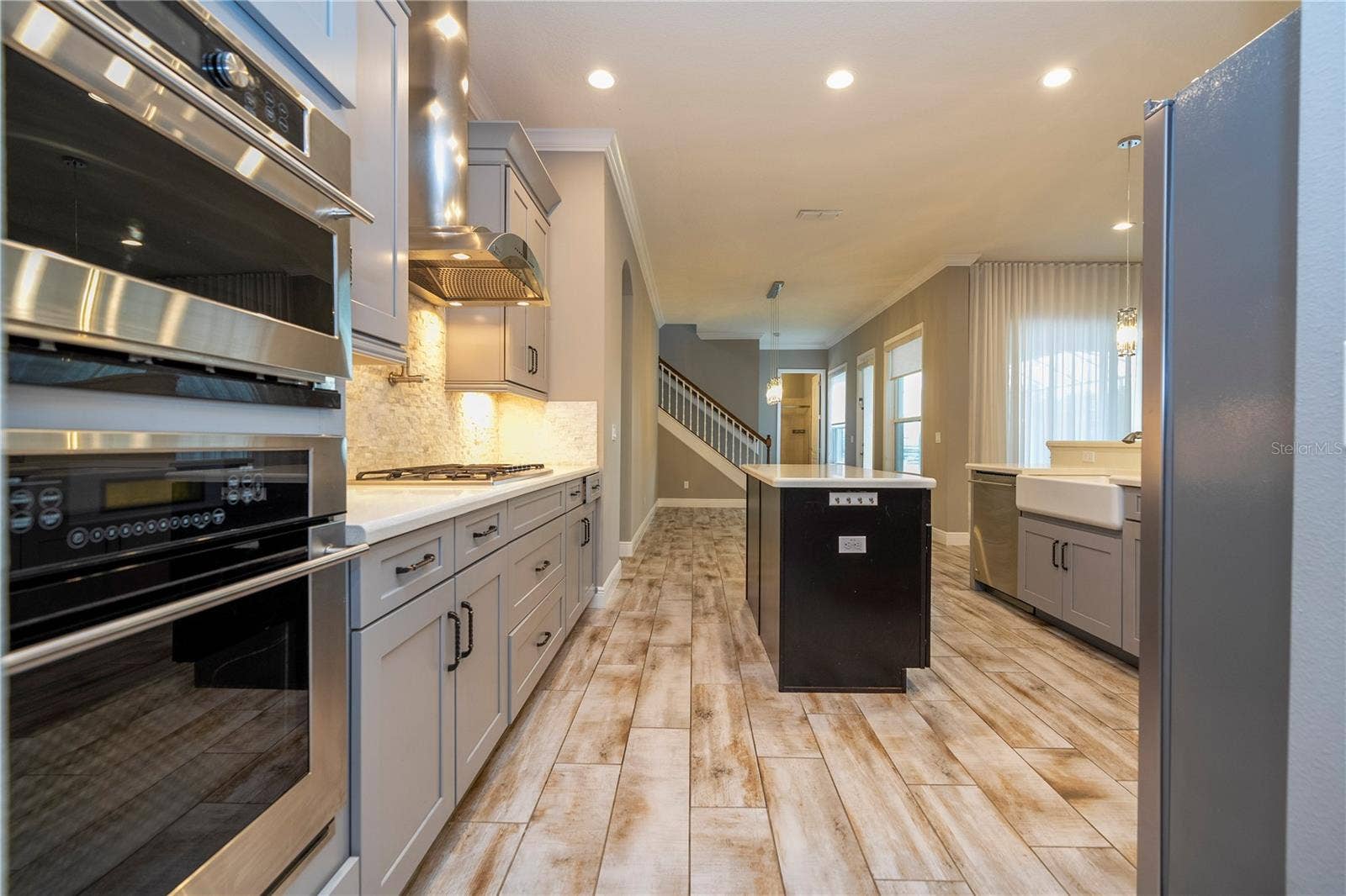 7573 GREEN MOUNTAIN WAY, Winter Garden, FL 34787 7573 GREEN MOUNTAIN WAY, Winter Garden, FL 34787
