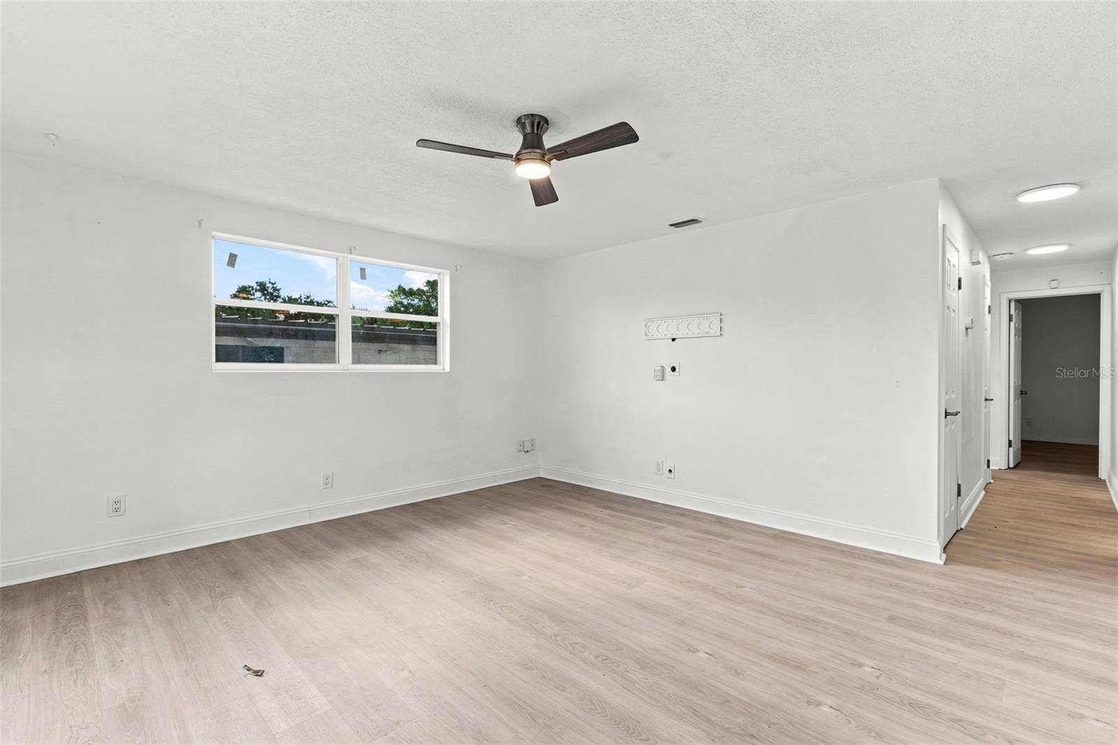 1432 RICHMOND AVENUE, Daytona Beach, FL 32117
