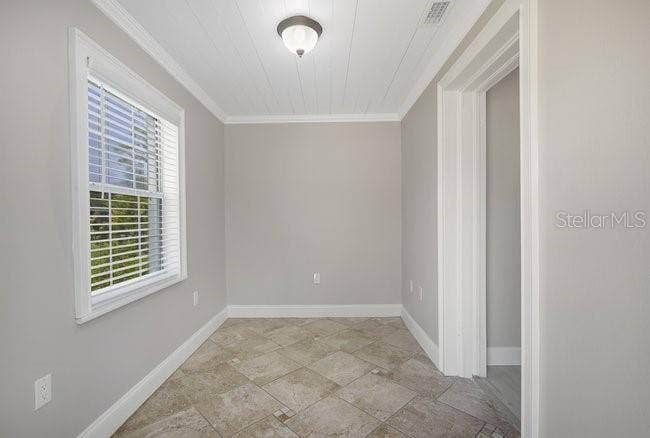 604 N SINCLAIR AVENUE, Tavares, FL 32778 604 N SINCLAIR AVENUE, Tavares, FL 32778