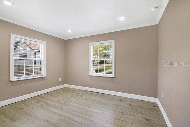 604 N SINCLAIR AVENUE, Tavares, FL 32778 604 N SINCLAIR AVENUE, Tavares, FL 32778