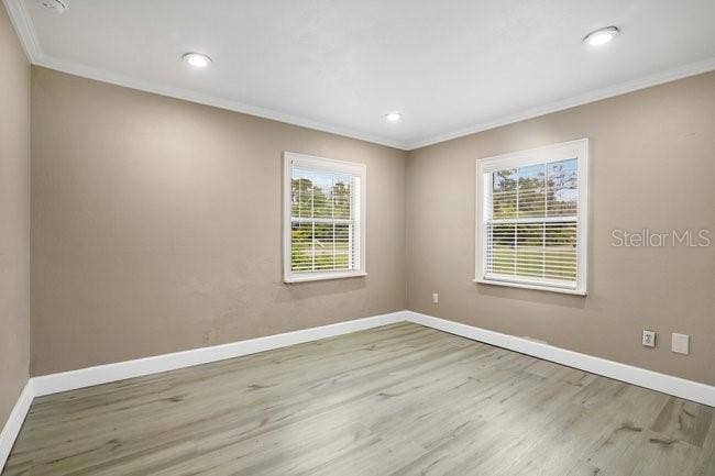 604 N SINCLAIR AVENUE, Tavares, FL 32778 604 N SINCLAIR AVENUE, Tavares, FL 32778