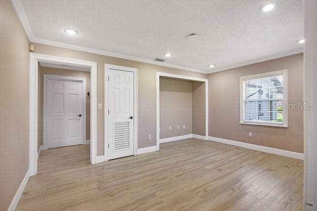 604 N SINCLAIR AVENUE, Tavares, FL 32778 604 N SINCLAIR AVENUE, Tavares, FL 32778