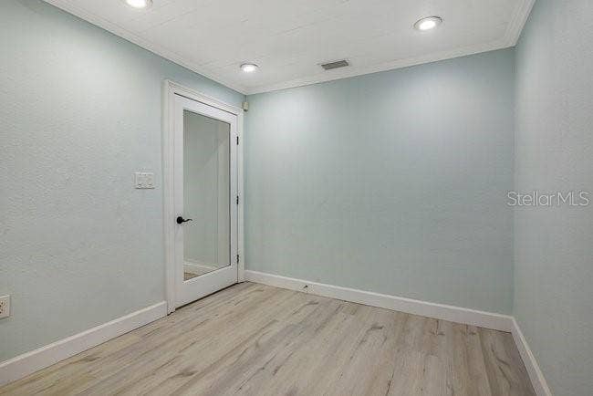 604 N SINCLAIR AVENUE, Tavares, FL 32778 604 N SINCLAIR AVENUE, Tavares, FL 32778
