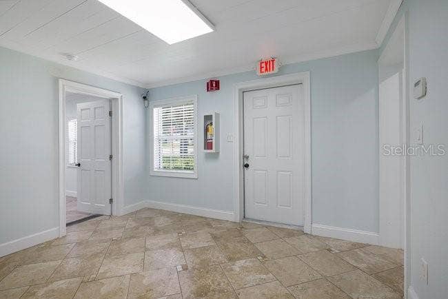604 N SINCLAIR AVENUE, Tavares, FL 32778 604 N SINCLAIR AVENUE, Tavares, FL 32778