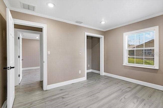 604 N SINCLAIR AVENUE, Tavares, FL 32778 604 N SINCLAIR AVENUE, Tavares, FL 32778