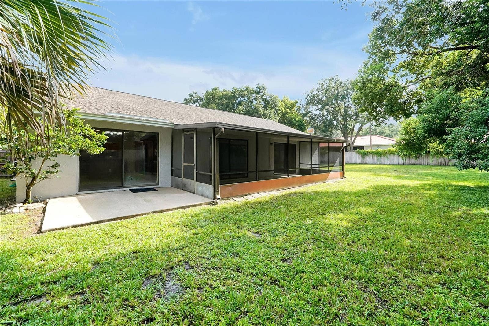 8405 WAIALAE COURT, Orlando, FL 32819 Patio and screened porch