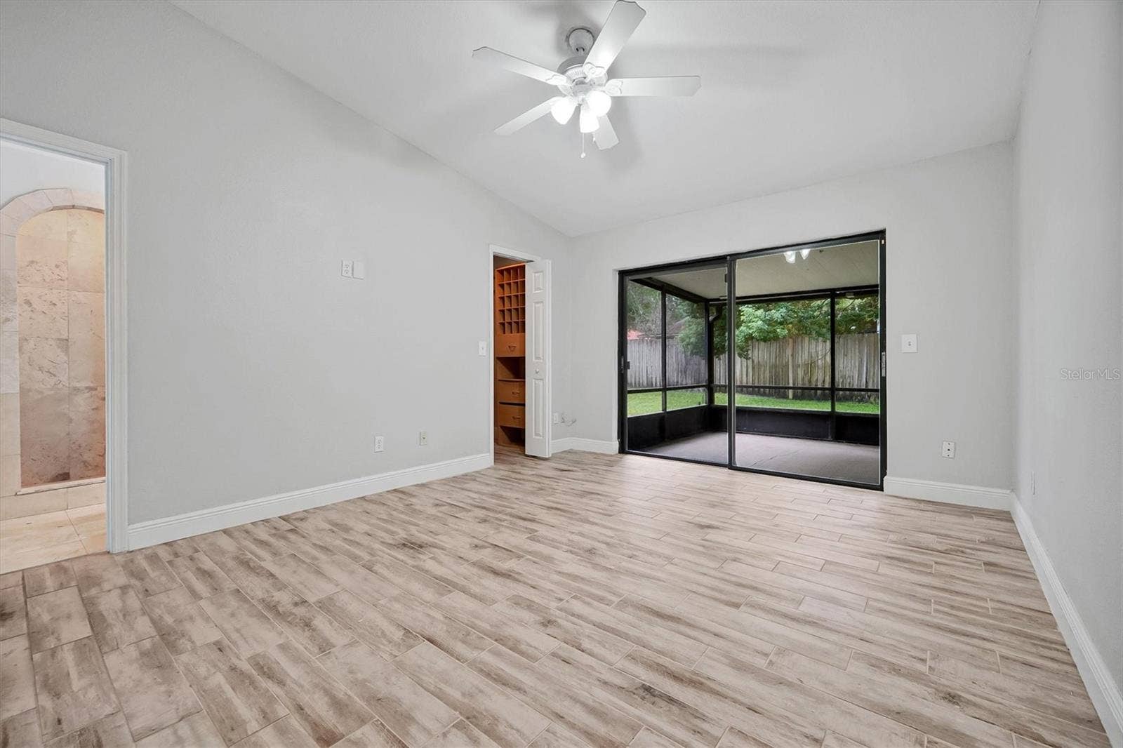 8405 WAIALAE COURT, Orlando, FL 32819 Master bedroom