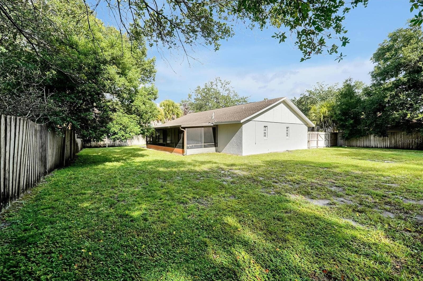 8405 WAIALAE COURT, Orlando, FL 32819 1/3 acre backyard