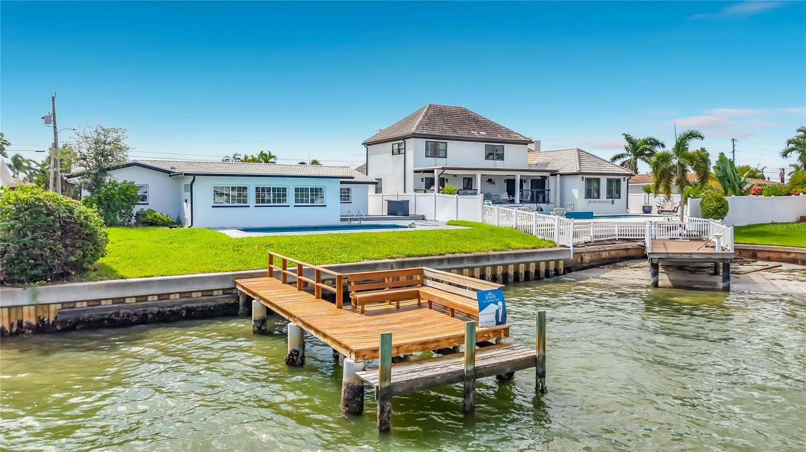 720 CAPRI BOULEVARD, St Petersburg, FL 33706 720 CAPRI BOULEVARD, St Petersburg, FL 33706