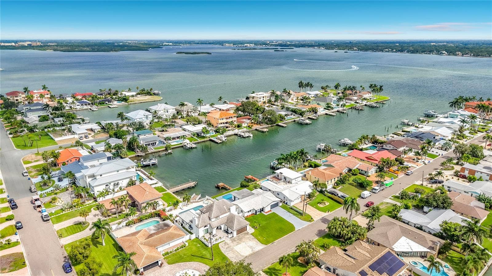 720 CAPRI BOULEVARD, St Petersburg, FL 33706 720 CAPRI BOULEVARD, St Petersburg, FL 33706