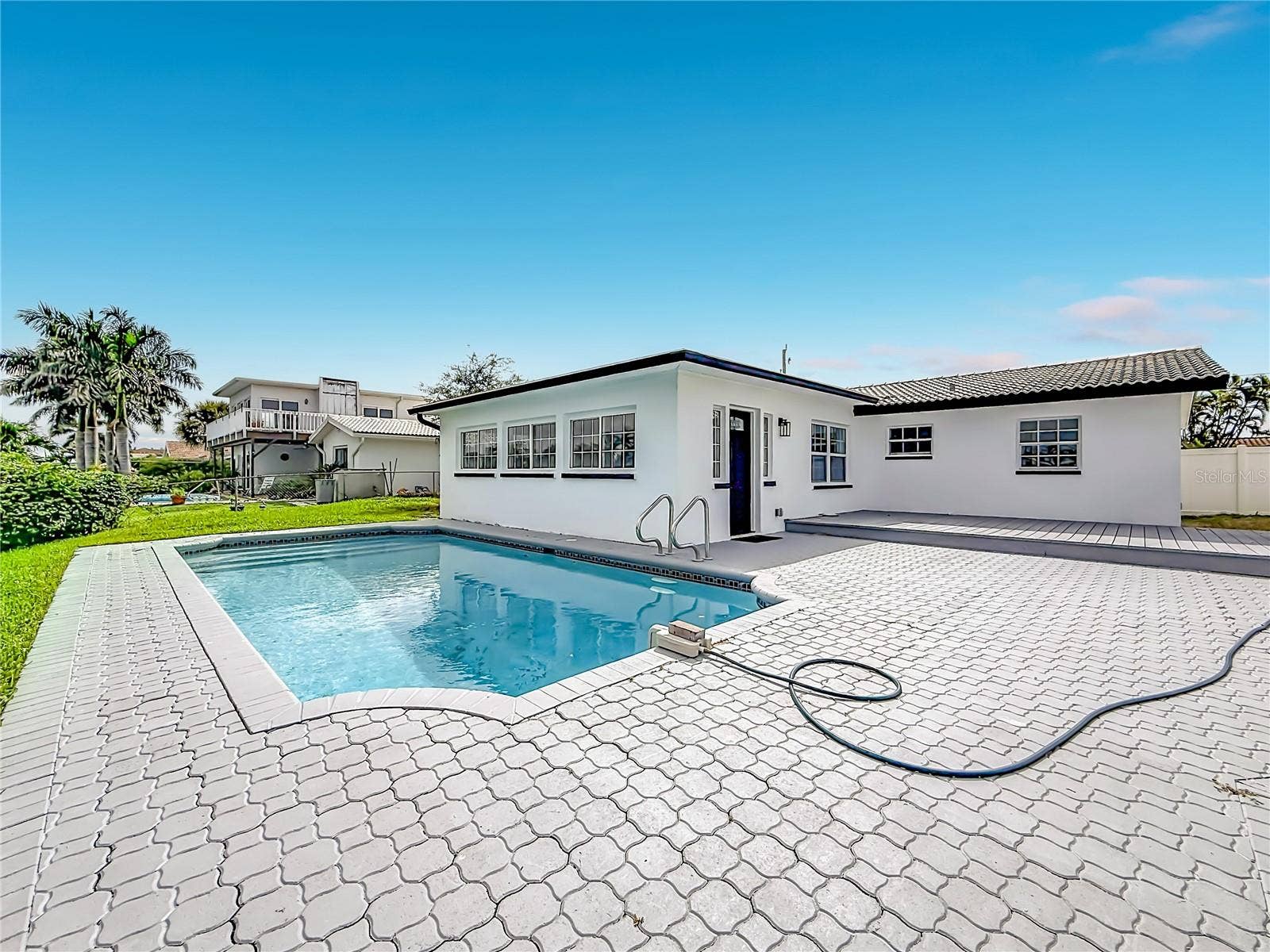 720 CAPRI BOULEVARD, St Petersburg, FL 33706 720 CAPRI BOULEVARD, St Petersburg, FL 33706