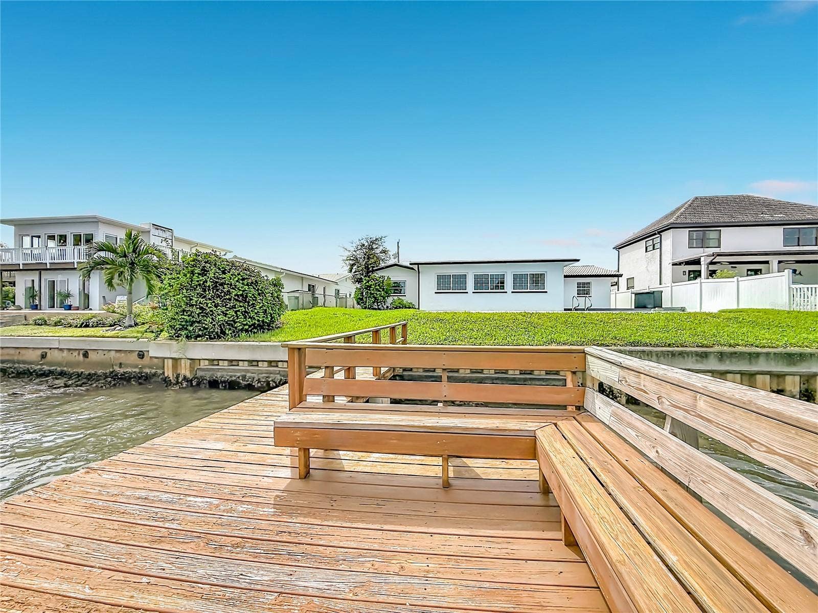 720 CAPRI BOULEVARD, St Petersburg, FL 33706 720 CAPRI BOULEVARD, St Petersburg, FL 33706