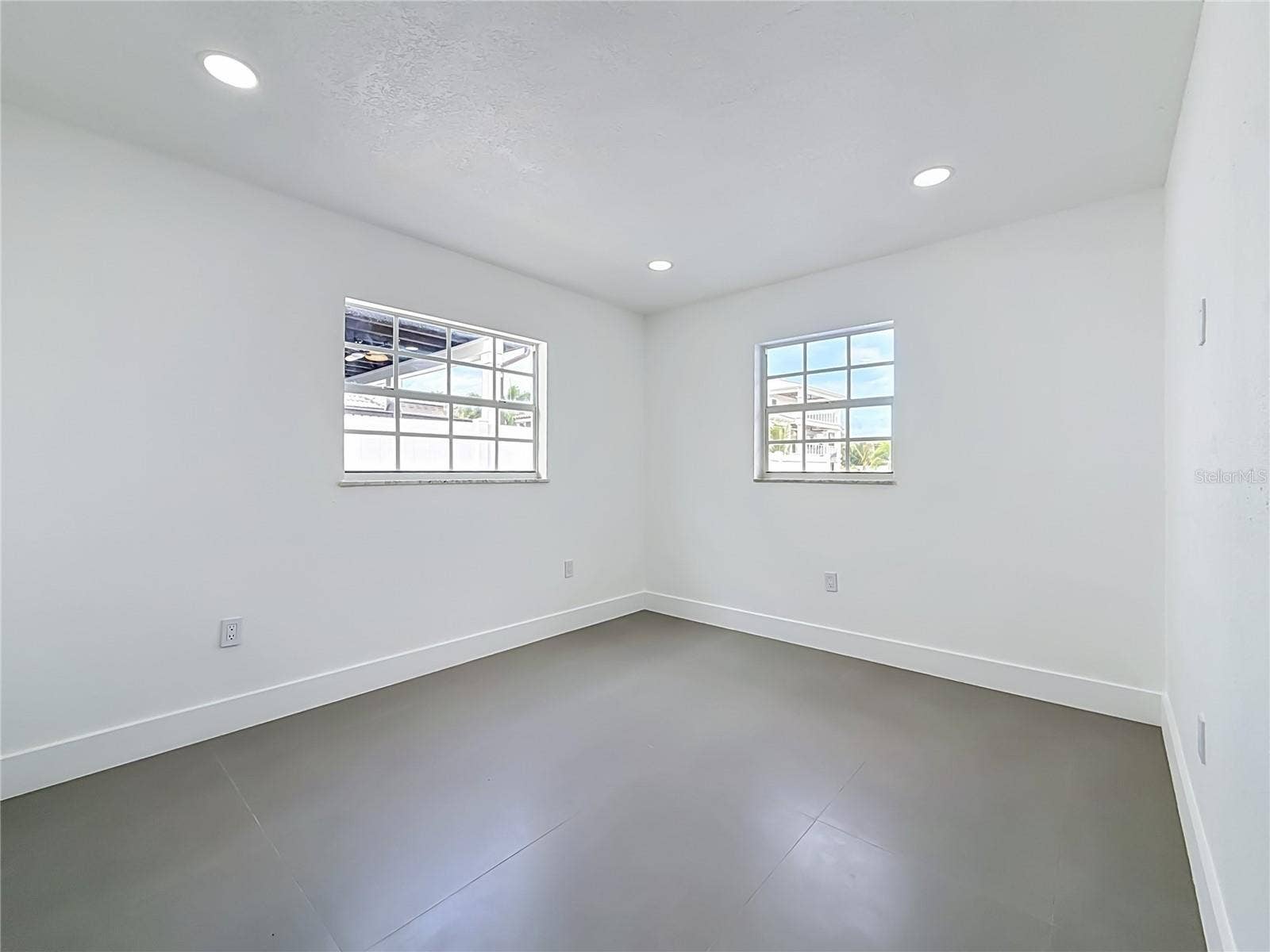 720 CAPRI BOULEVARD, St Petersburg, FL 33706 720 CAPRI BOULEVARD, St Petersburg, FL 33706