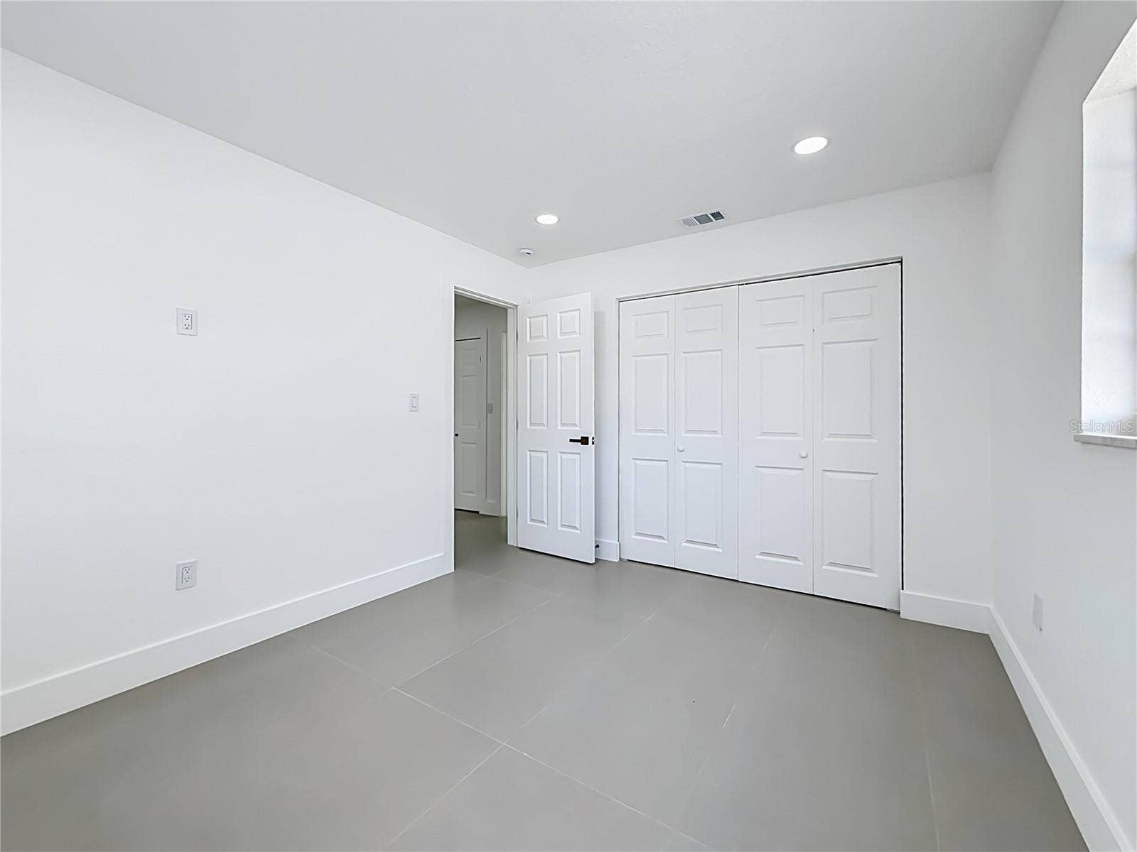 720 CAPRI BOULEVARD, St Petersburg, FL 33706 720 CAPRI BOULEVARD, St Petersburg, FL 33706