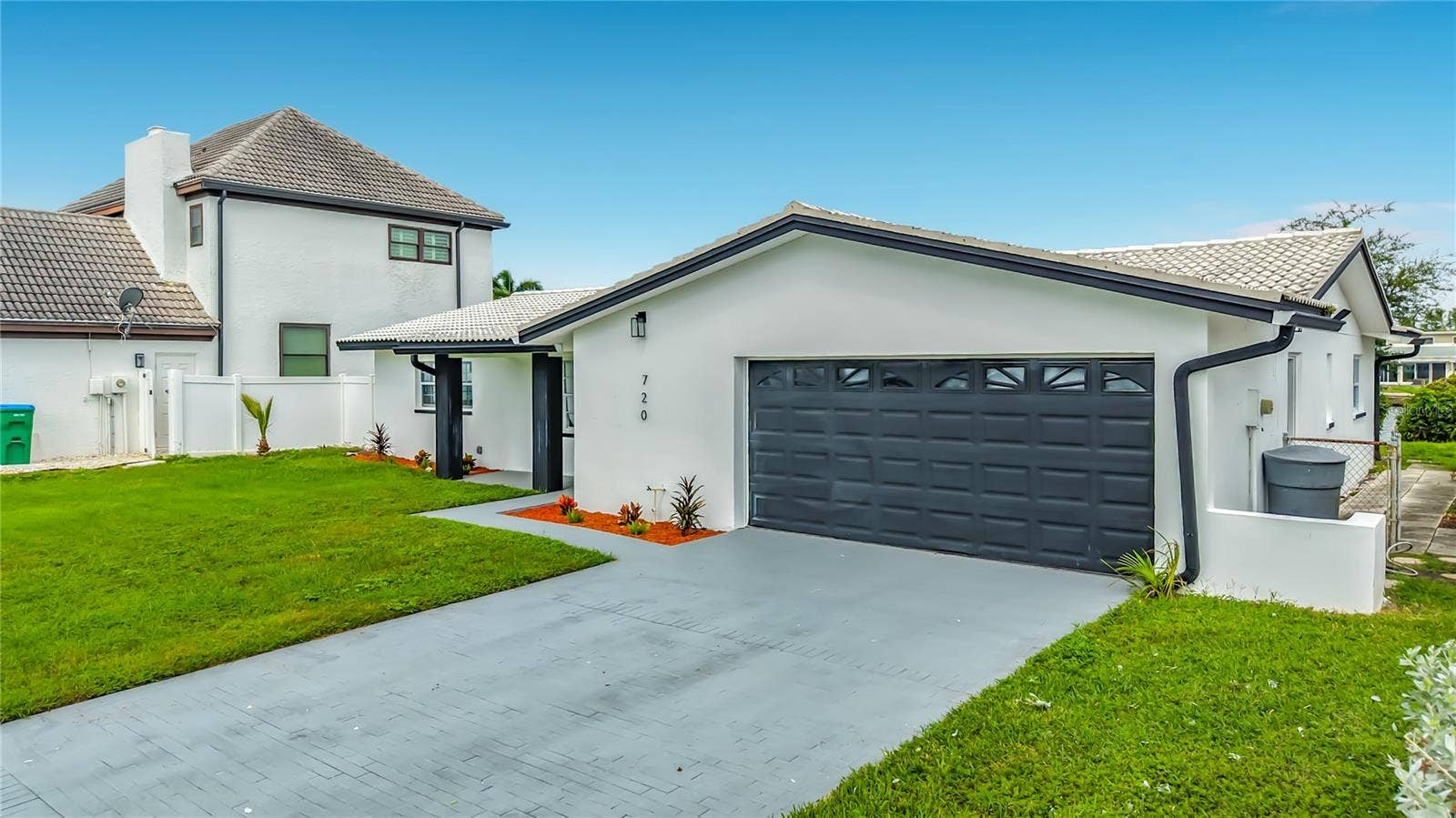 720 CAPRI BOULEVARD, St Petersburg, FL 33706 720 CAPRI BOULEVARD, St Petersburg, FL 33706