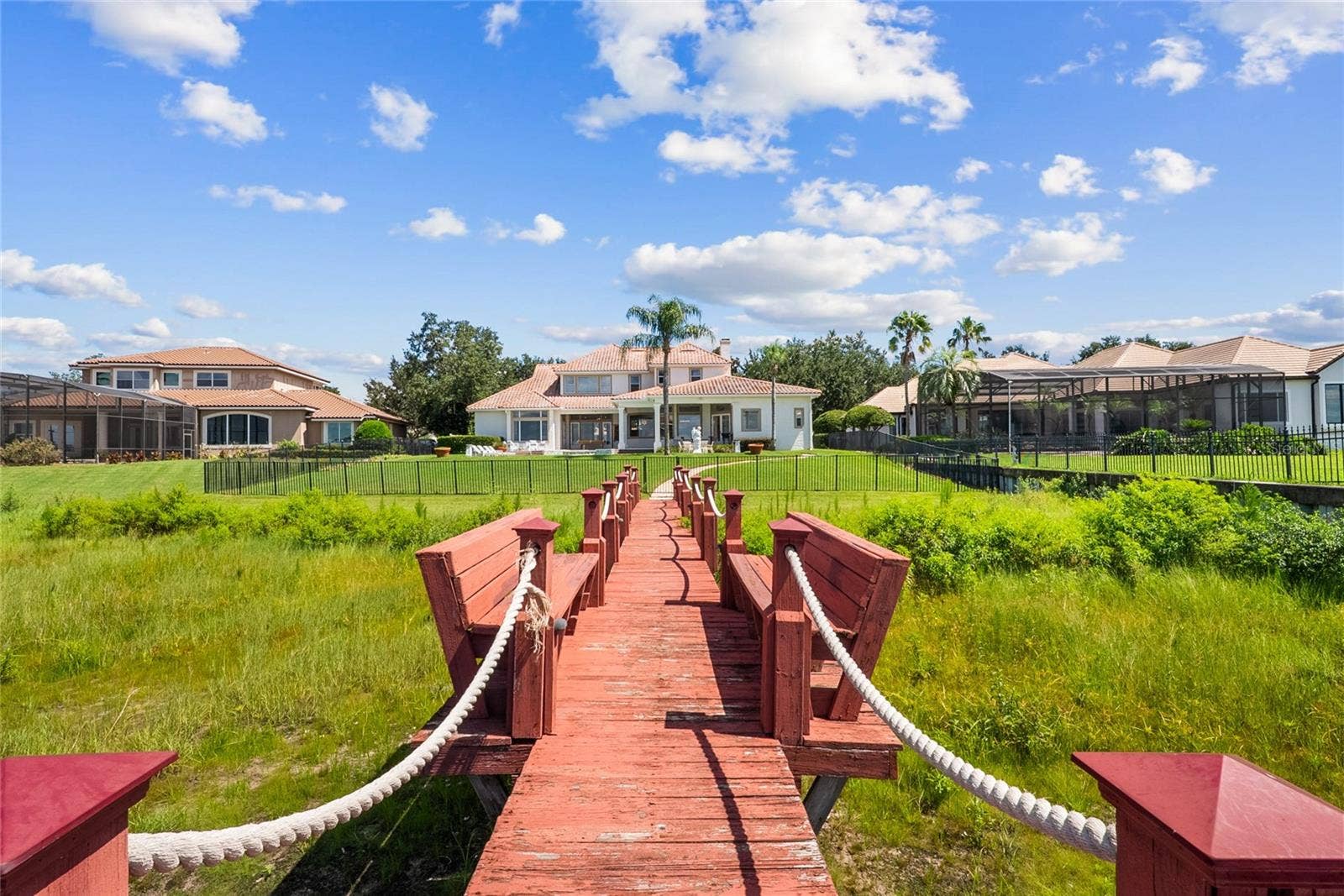9233 SOUTHERN BREEZE DRIVE, Orlando, FL 32836