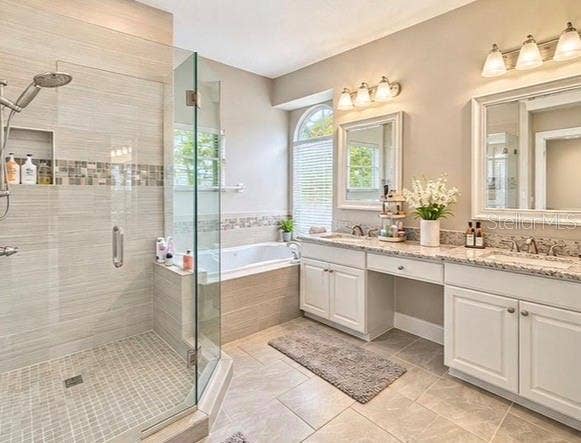 10133 FACET COURT, Orlando, FL 32836 10133 FACET COURT, Orlando, FL 32836