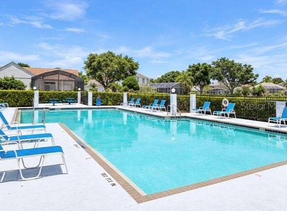 10133 FACET COURT, Orlando, FL 32836 10133 FACET COURT, Orlando, FL 32836