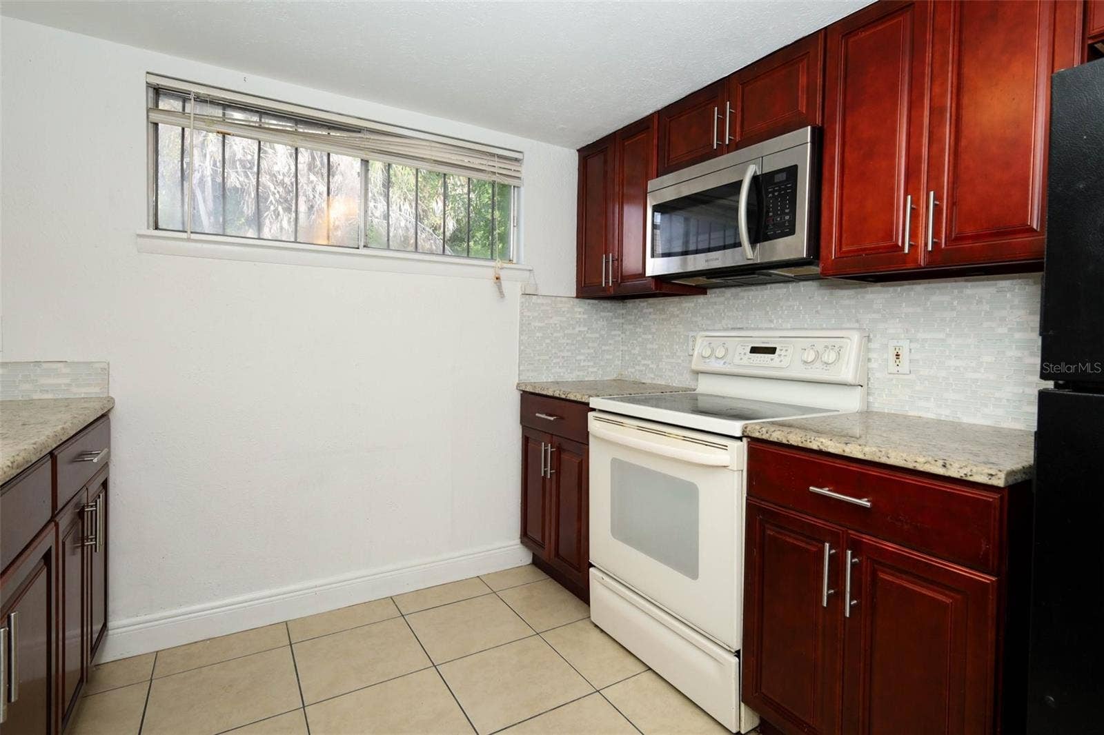 3994 CRAYRICH CIRCLE, #C4, Orlando, FL 32839 kitchen