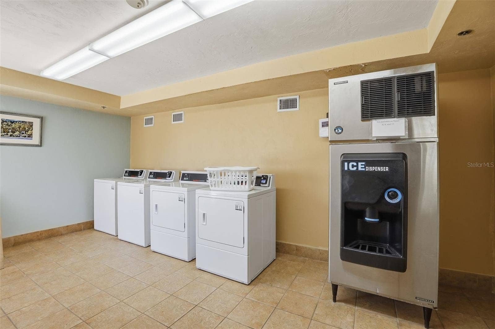 2700 N ATLANTIC AVENUE, #407, Daytona Beach, FL 32118 Laundry Room
