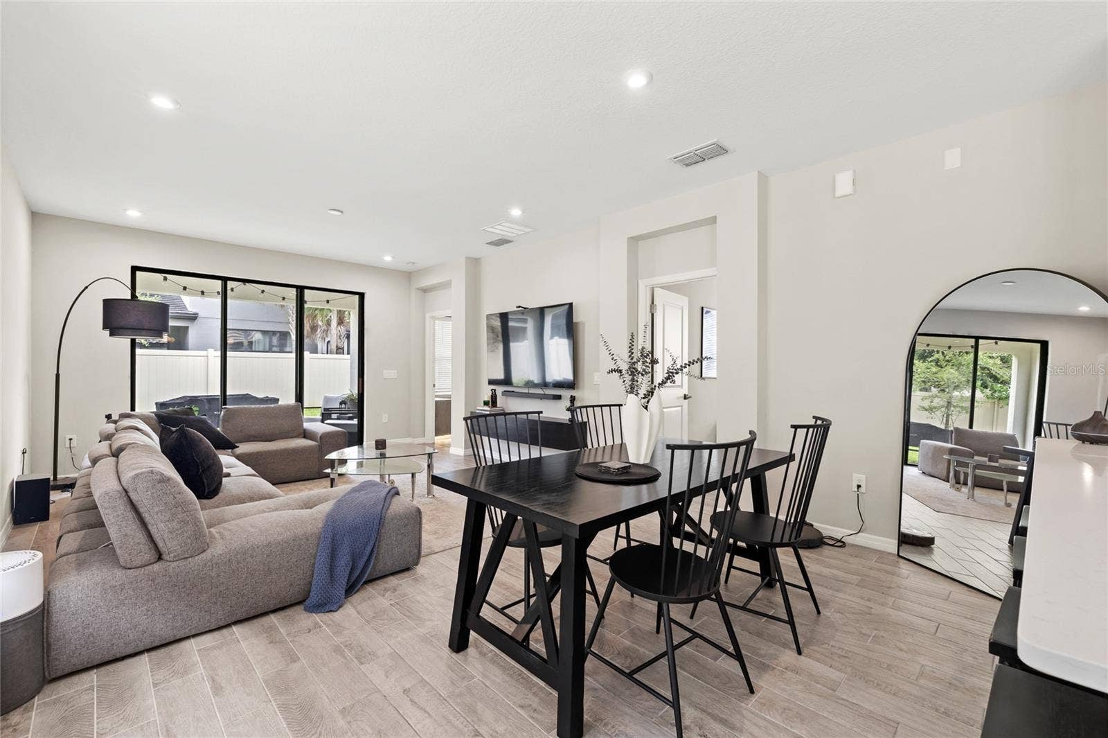 1122 WILDMEADOW RUN, Winter Park, FL 32792 Dining + Living Room