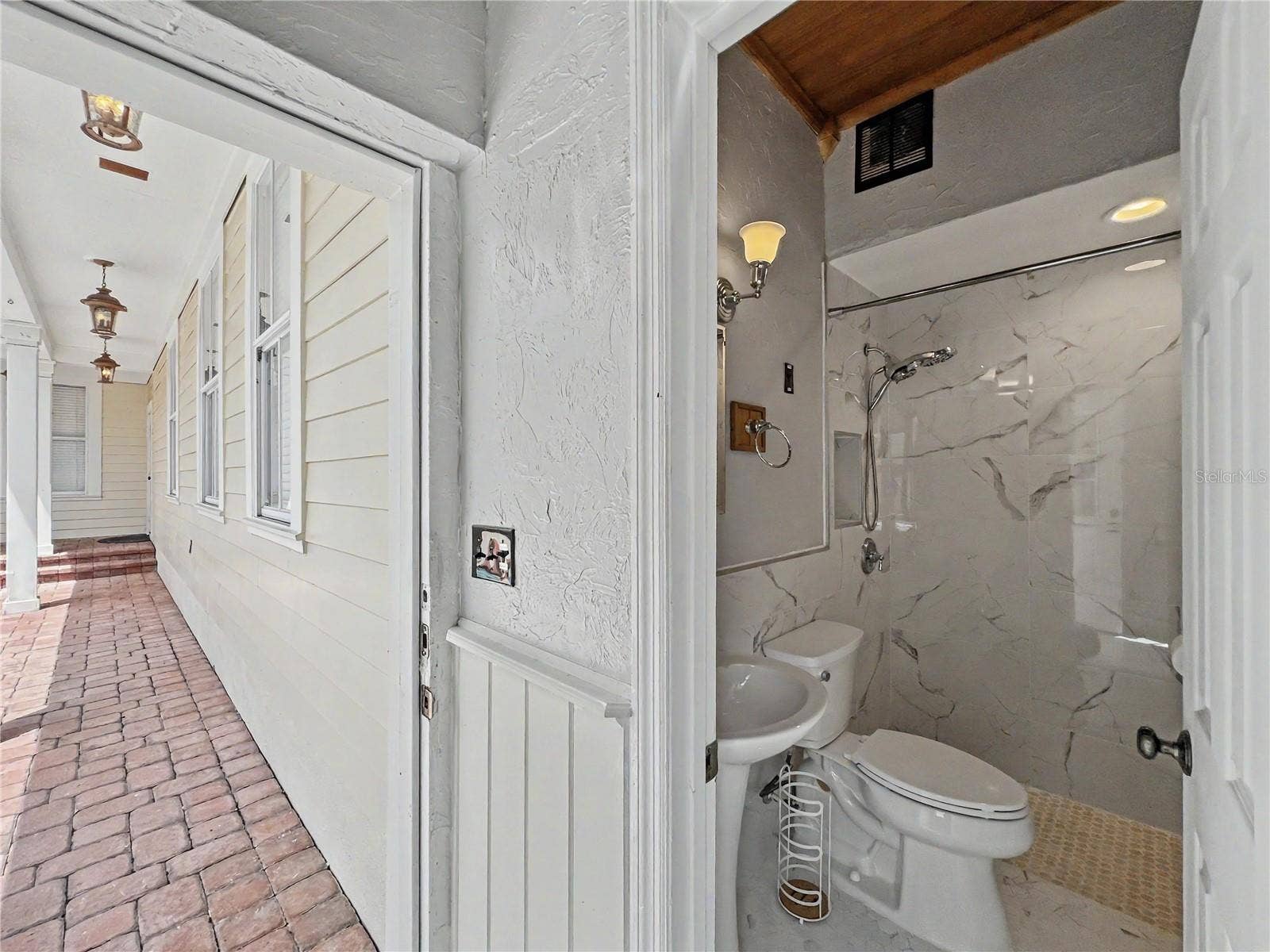 205 N VILLAGE STREET, Celebration, FL 34747 205 N VILLAGE STREET, Celebration, FL 34747